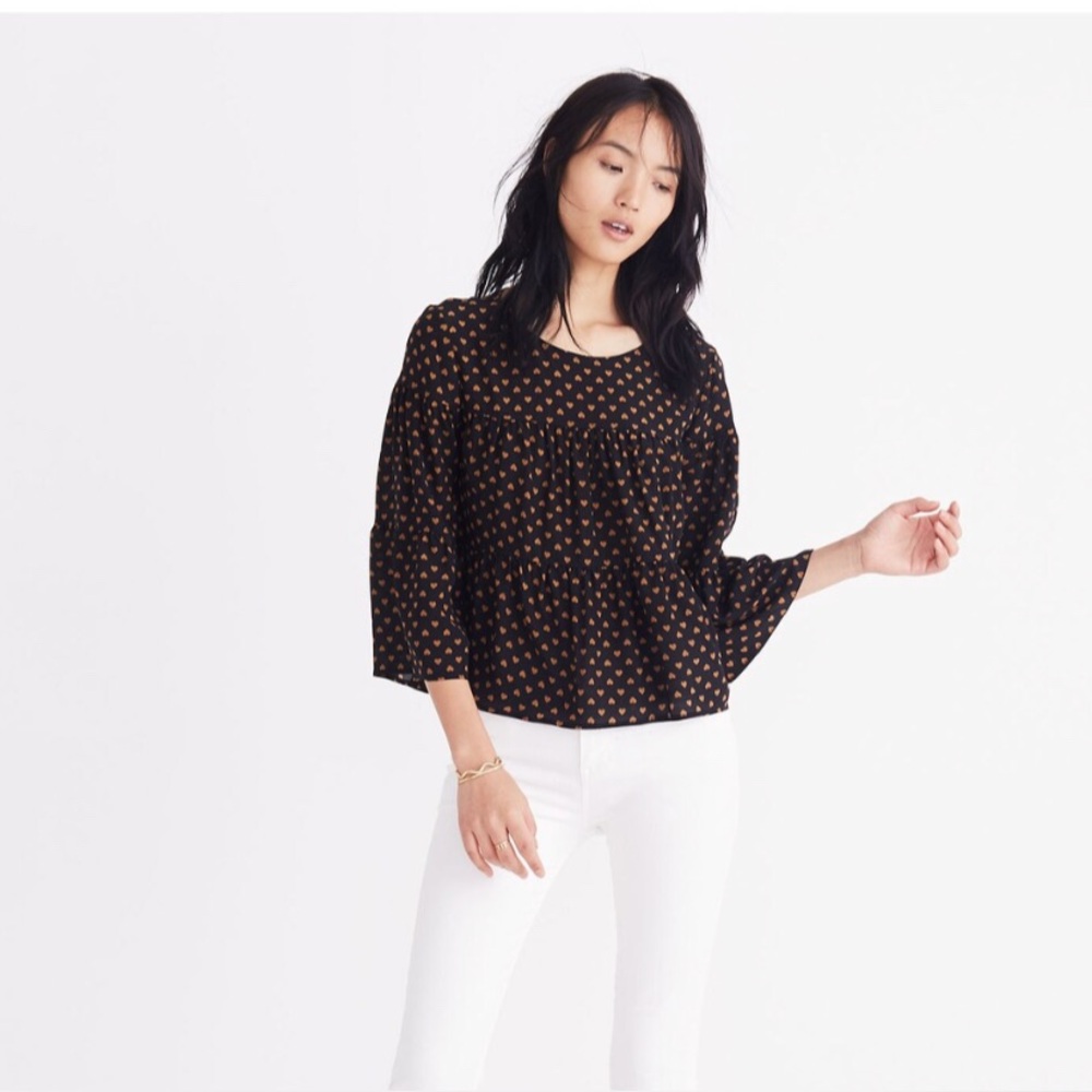 Madewell Silk Tiered Button-Back Top in Heart Flip Size Medium